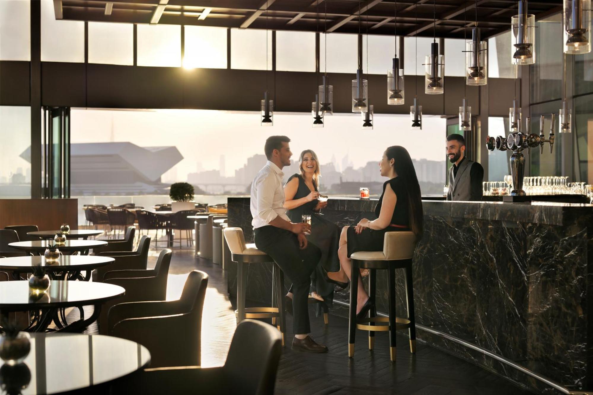 Intercontinental Dubai Festival City By Ihg Екстериор снимка The Sky Bar